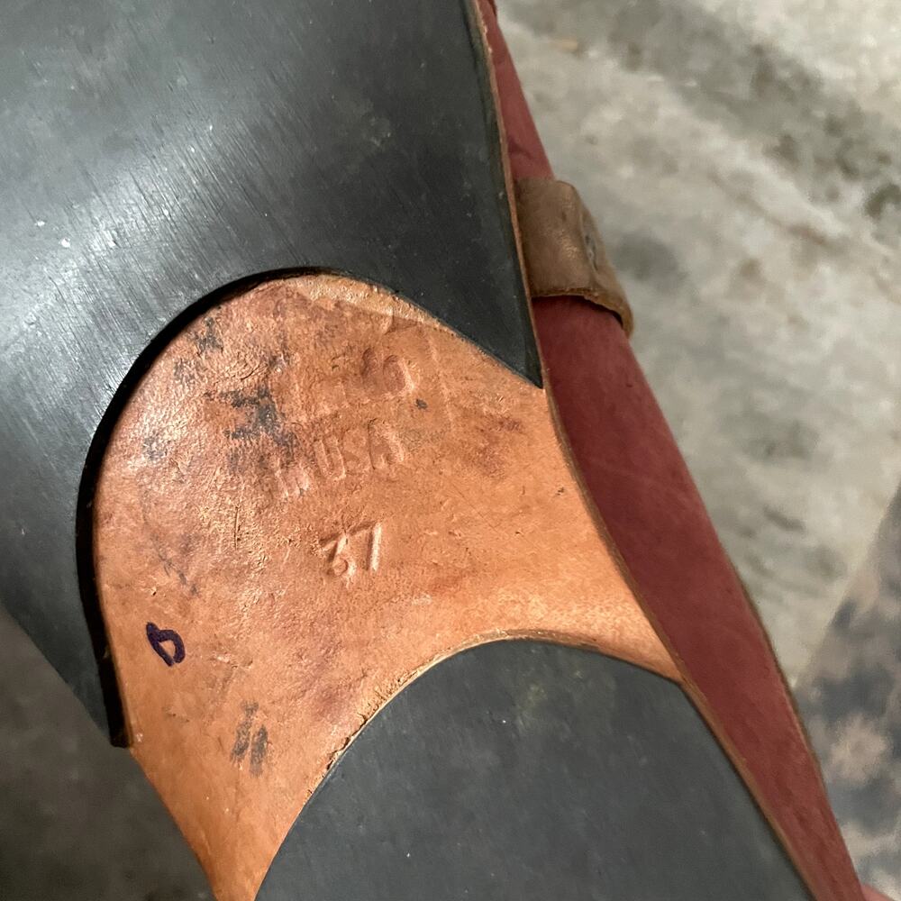 Cydwoq Handmade Leather Mary Jane Shoes Burgundy Strappy Size 37 EUC - Picture 7 of 11